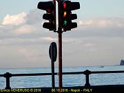 15 - Il semaforo burlone